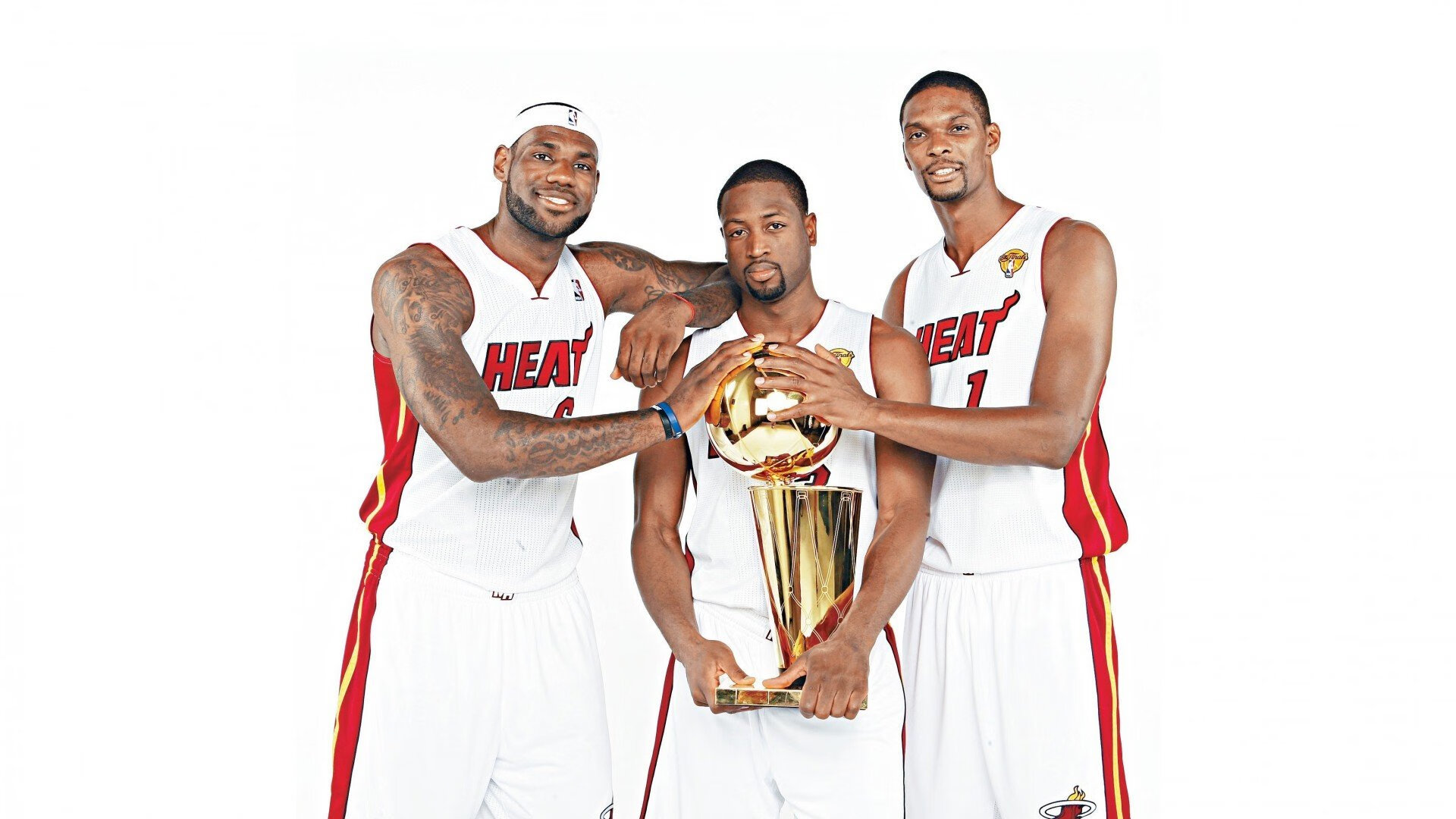 “不看路线图盲攀体验赛” 挑战瞬时读线和决策